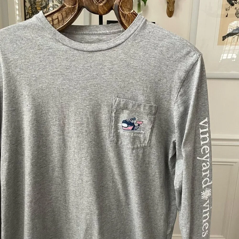 Vineyard Vines Winter Snow Whale Logo Long Sleeve Tshirt M - Picture 2 of 7